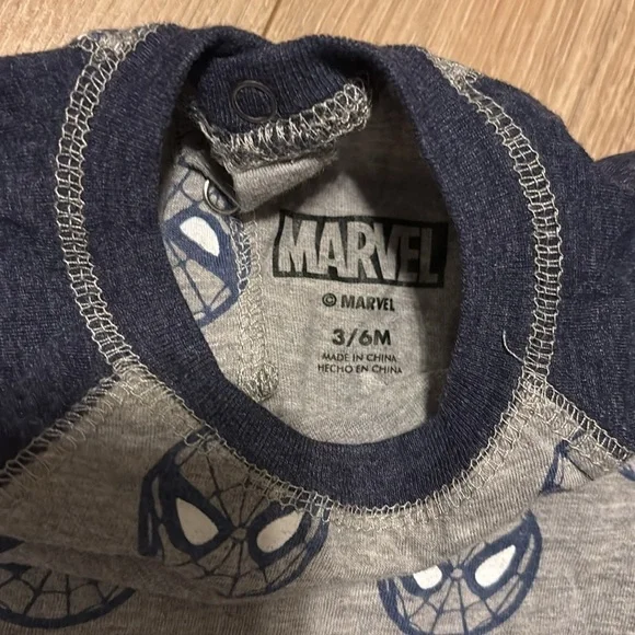 Marvel Gray and Blue Spider-Man Infant Romper - Picture 2 of 3